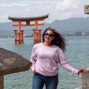 Meet your Posher, Gaby